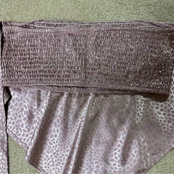 Sweet Genesis Strapless Bandana Style Tube Top w/back ties Pink Animal Print EUC - Picture 3 of 6